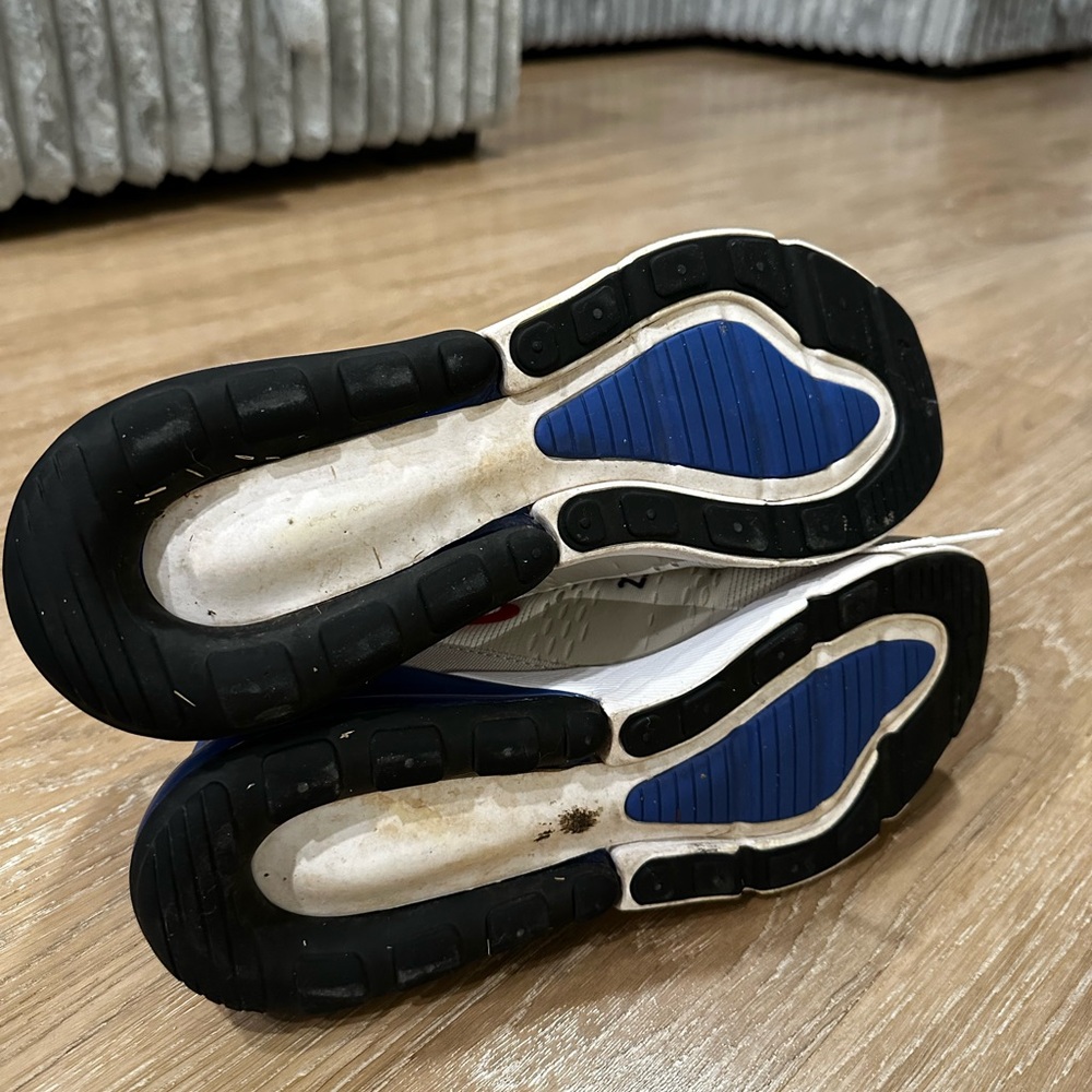 Nike Air Max 270 - Picture 5 of 5